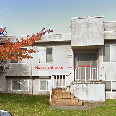 5 Mins Walk To Skytrain Station Villa Vancouver Exterior photo